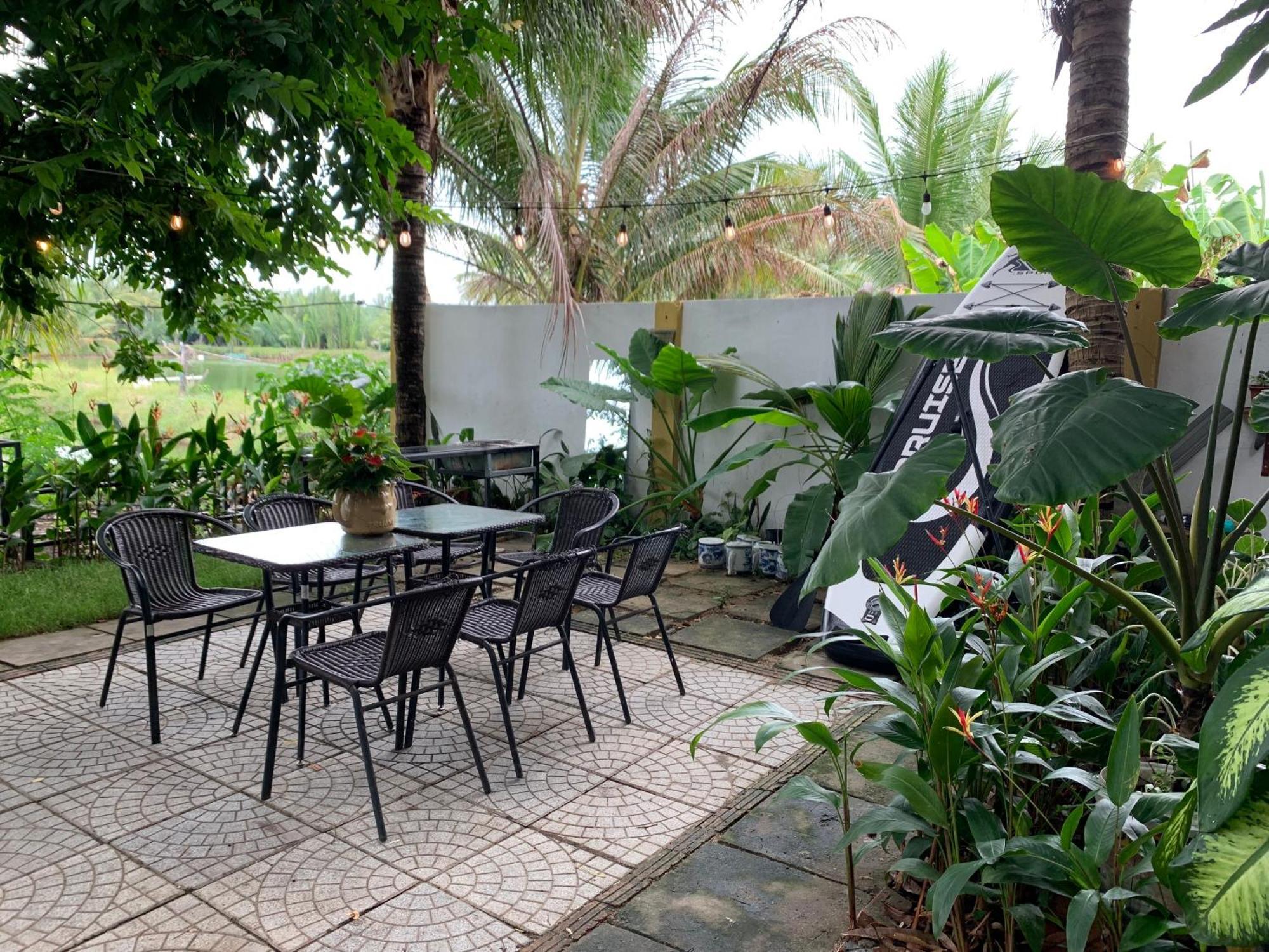 Laoxao Lakeview Homestay Hoi An